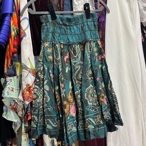 Estam Skirt